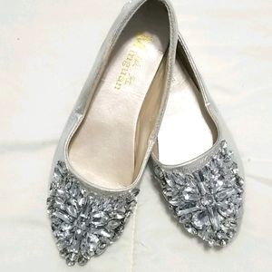 BOGO Minguan silver shoes with all stones intact.